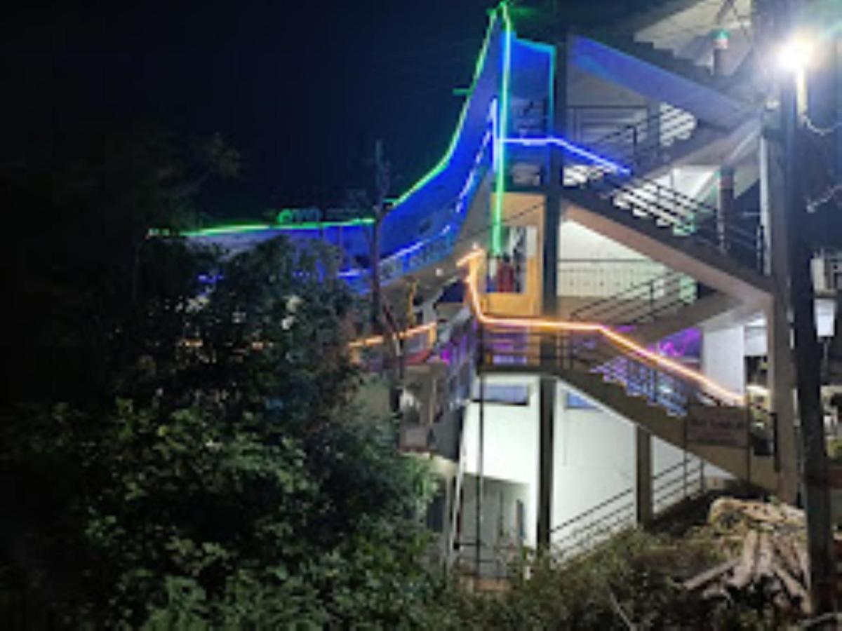Hotel Riya Residency, Barkot, Uttarakhand Esterno foto